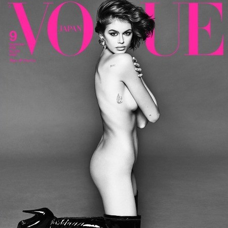 Кайя Гербер снялась обнаженной для обложки Vogue и рассказала о психическом здоровье